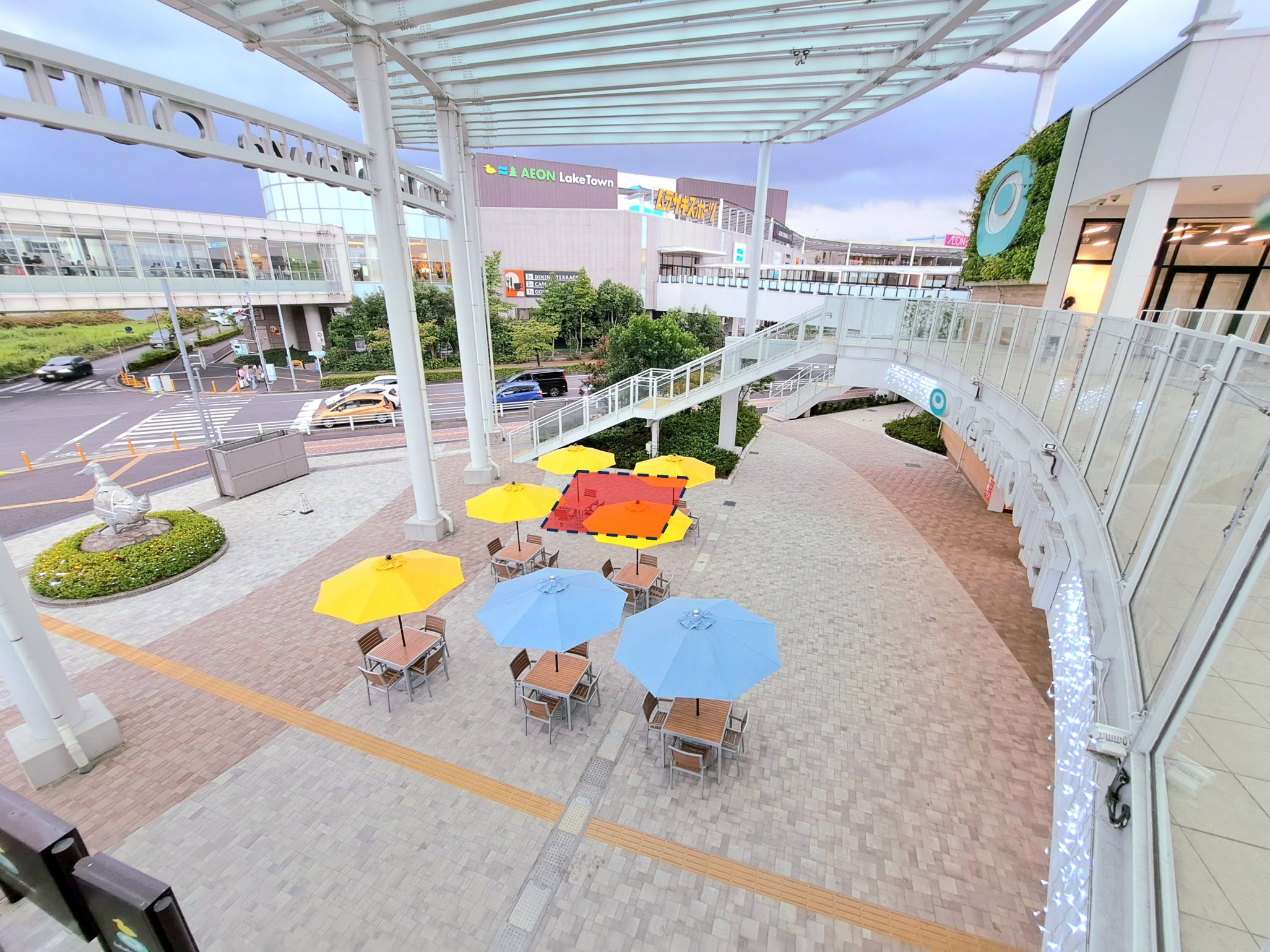 バイオレンス・レイク('08英) イオンレイクタウンアウトレット】2nd Ave.1F（先端）① | AEONMALL